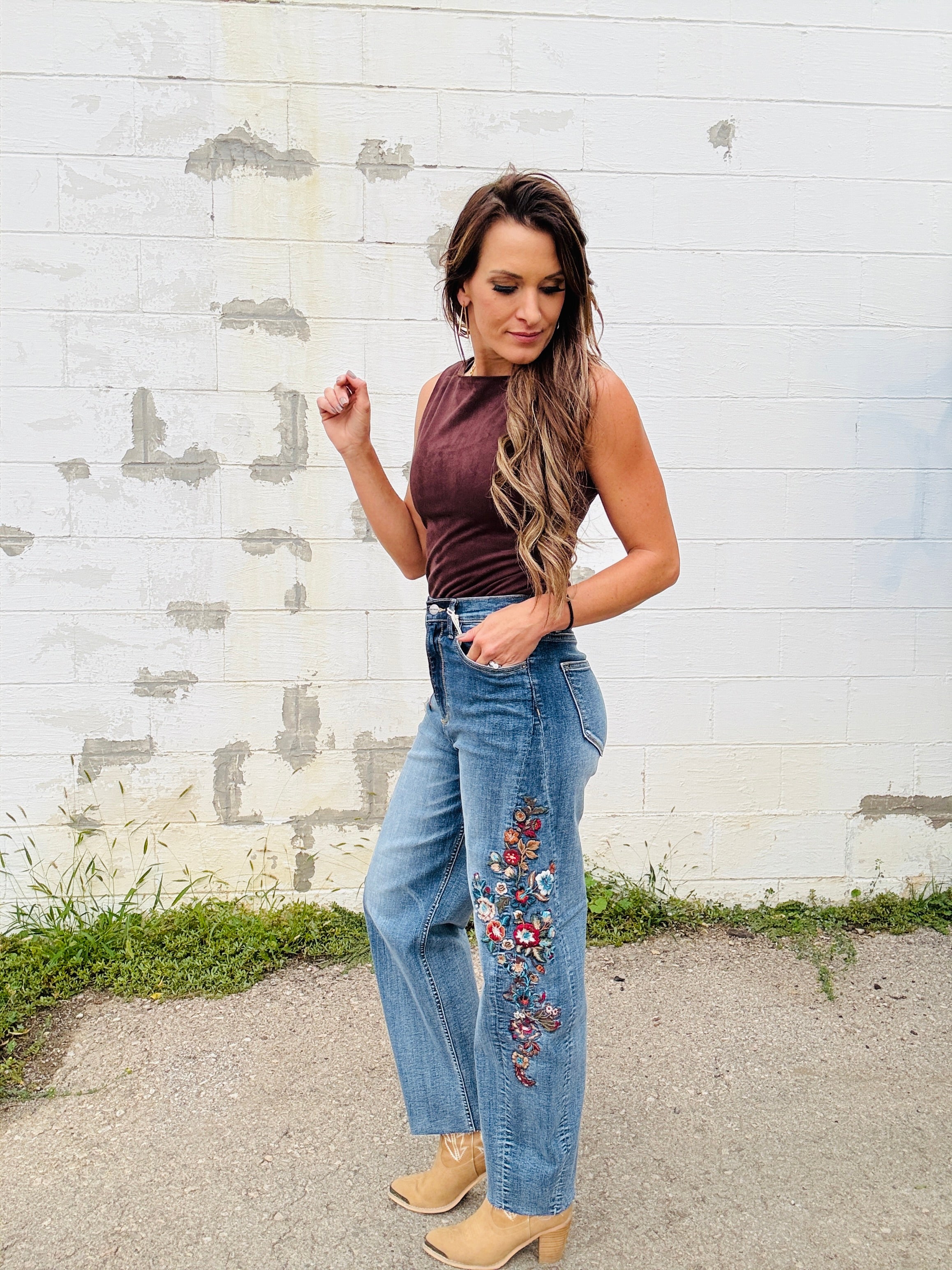 DRIFTWOOD Parker x Varsity Vines