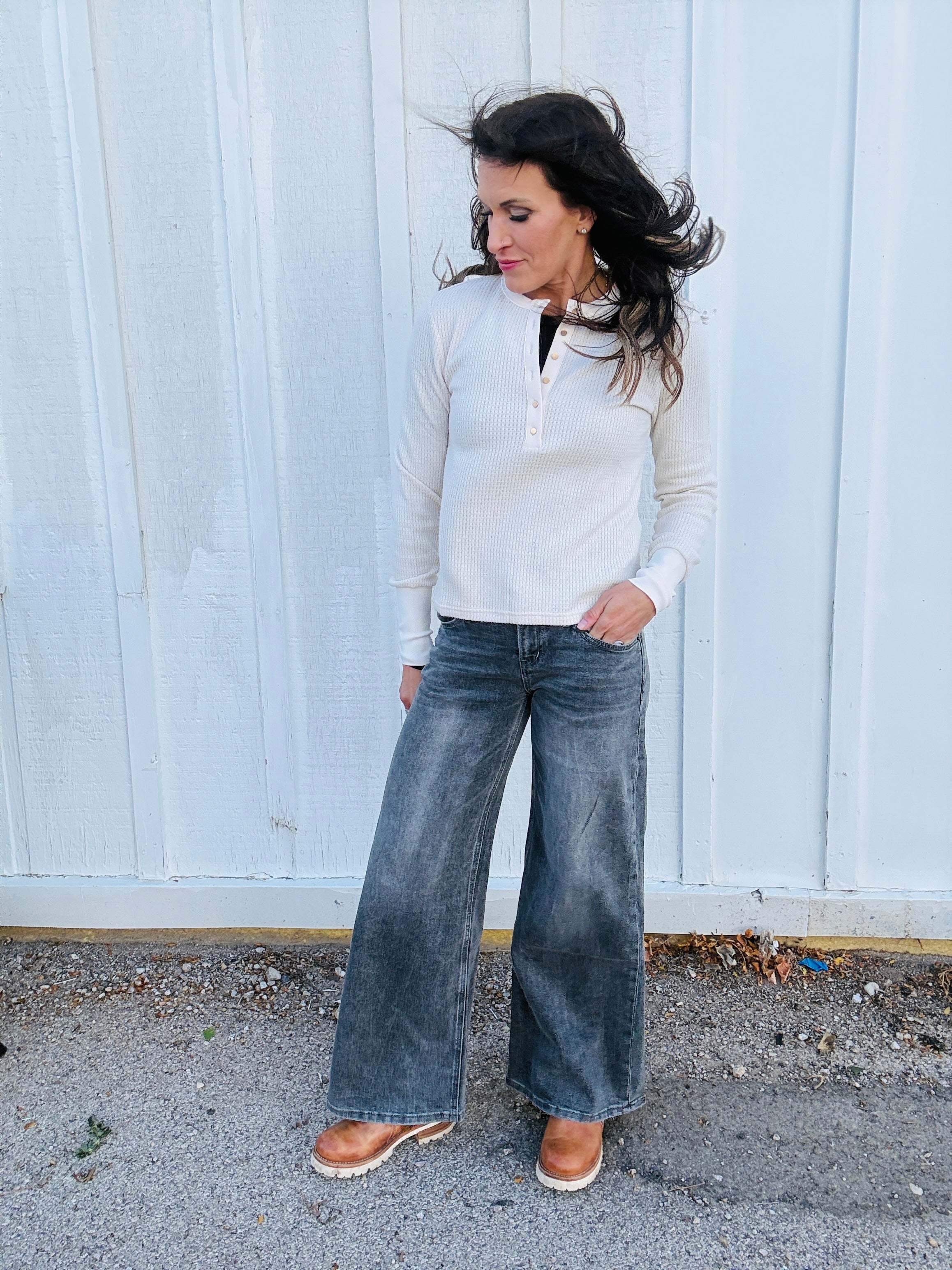 MICA LR Crease Gray WL Jean