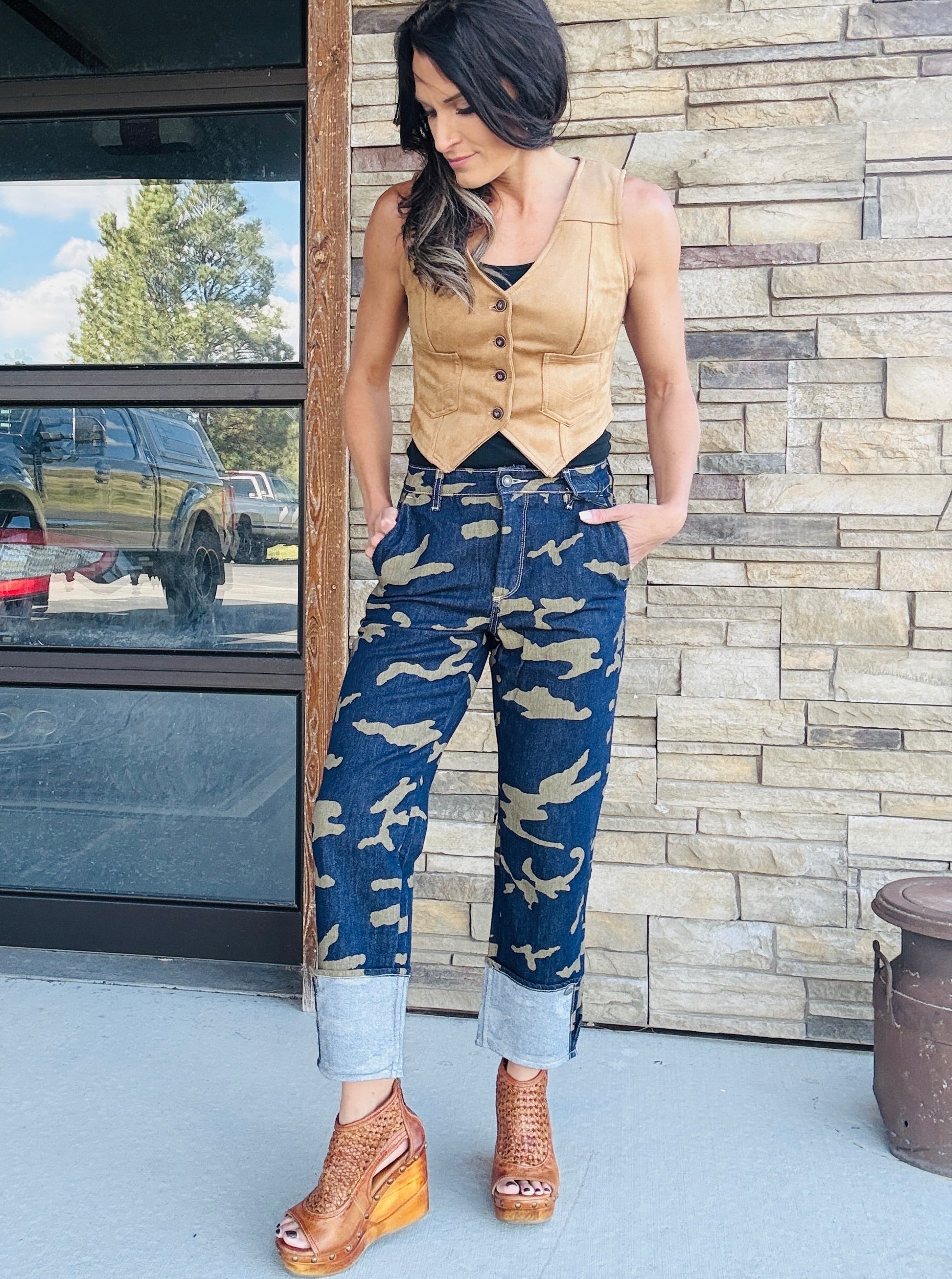 MICA HR Firefly Camo Straight