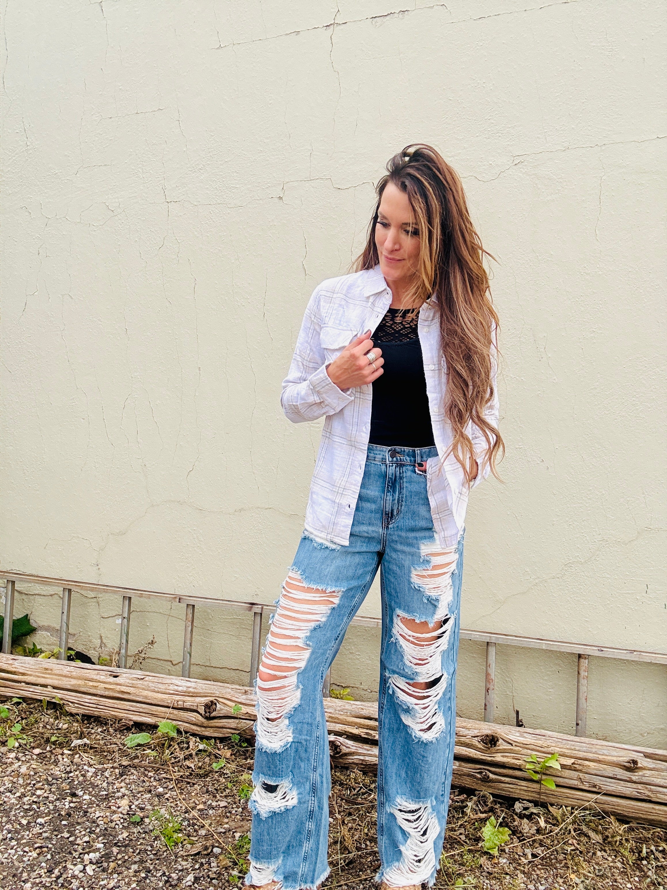 HR Wide Leg Super Distressed Jean