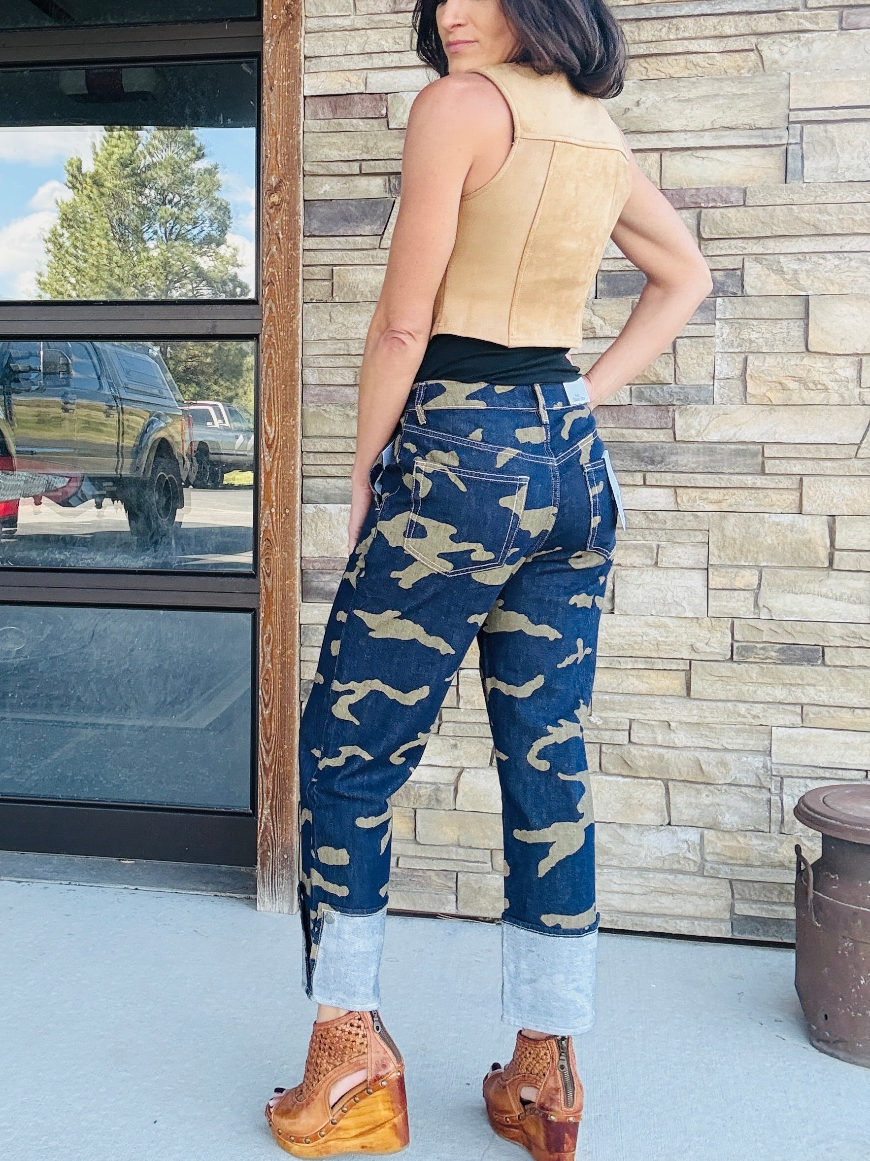 MICA HR Firefly Camo Straight