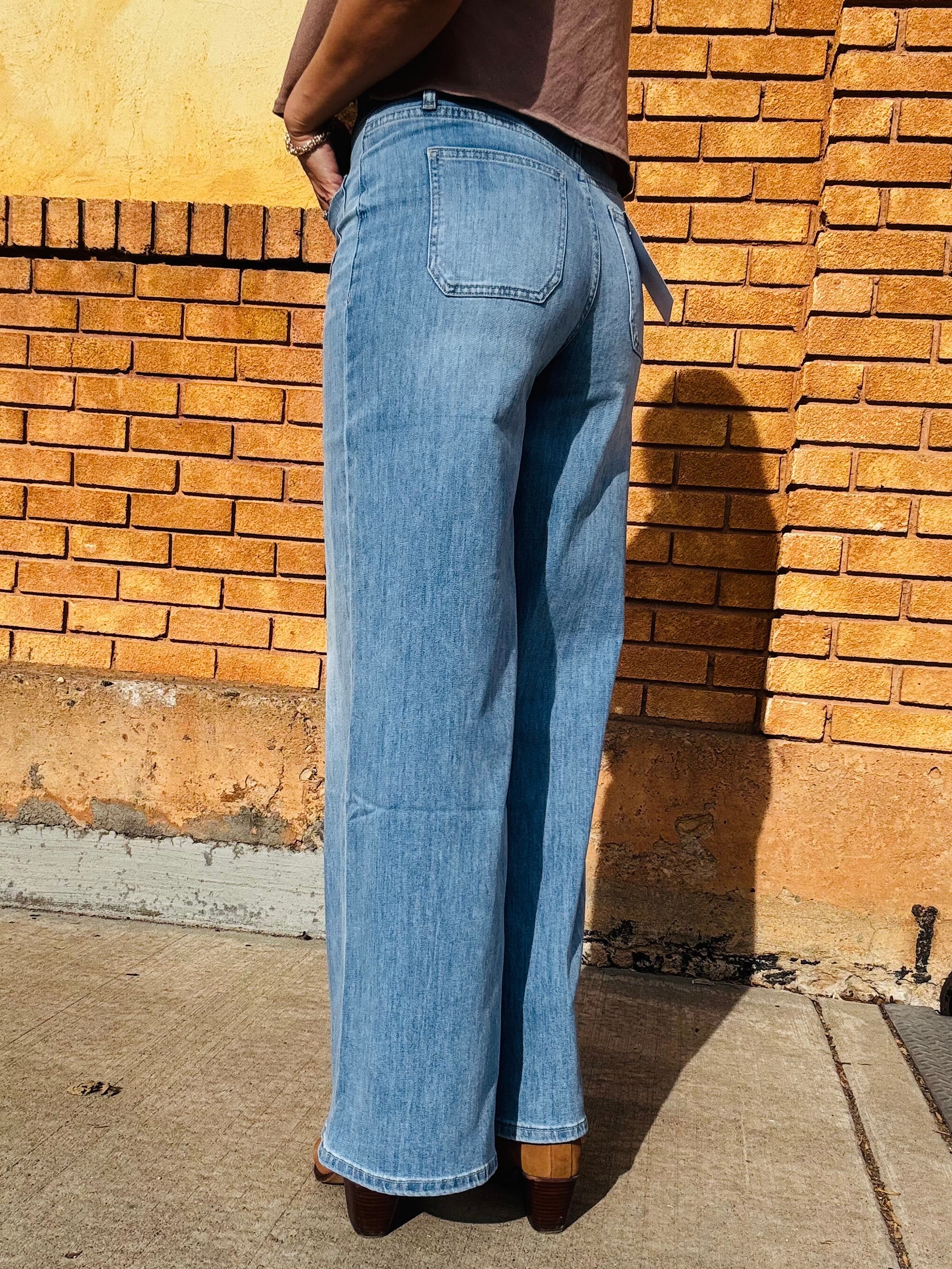 MICA HR Patch Pocket Wide