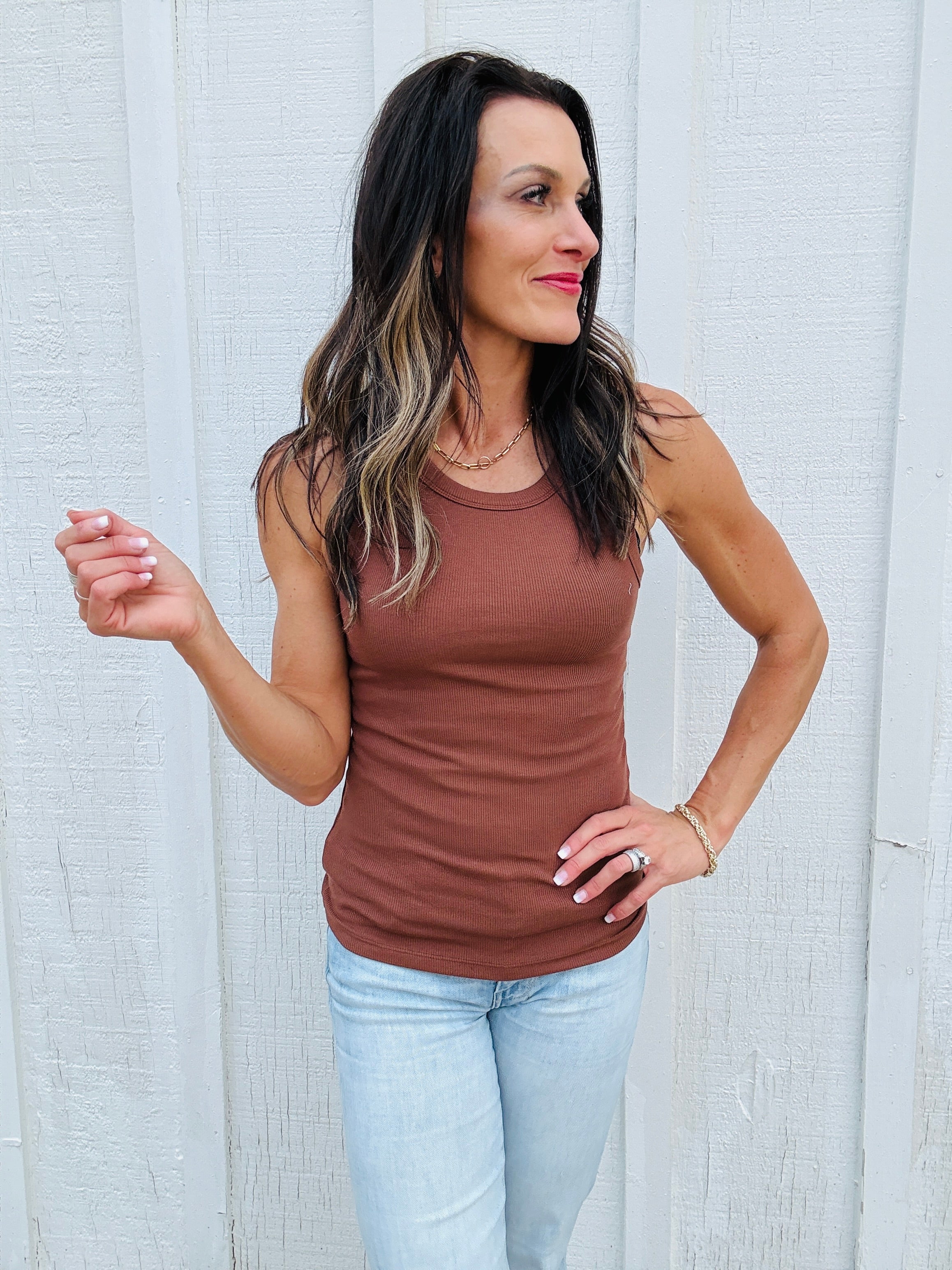 Thread & Supply Edlin Tank