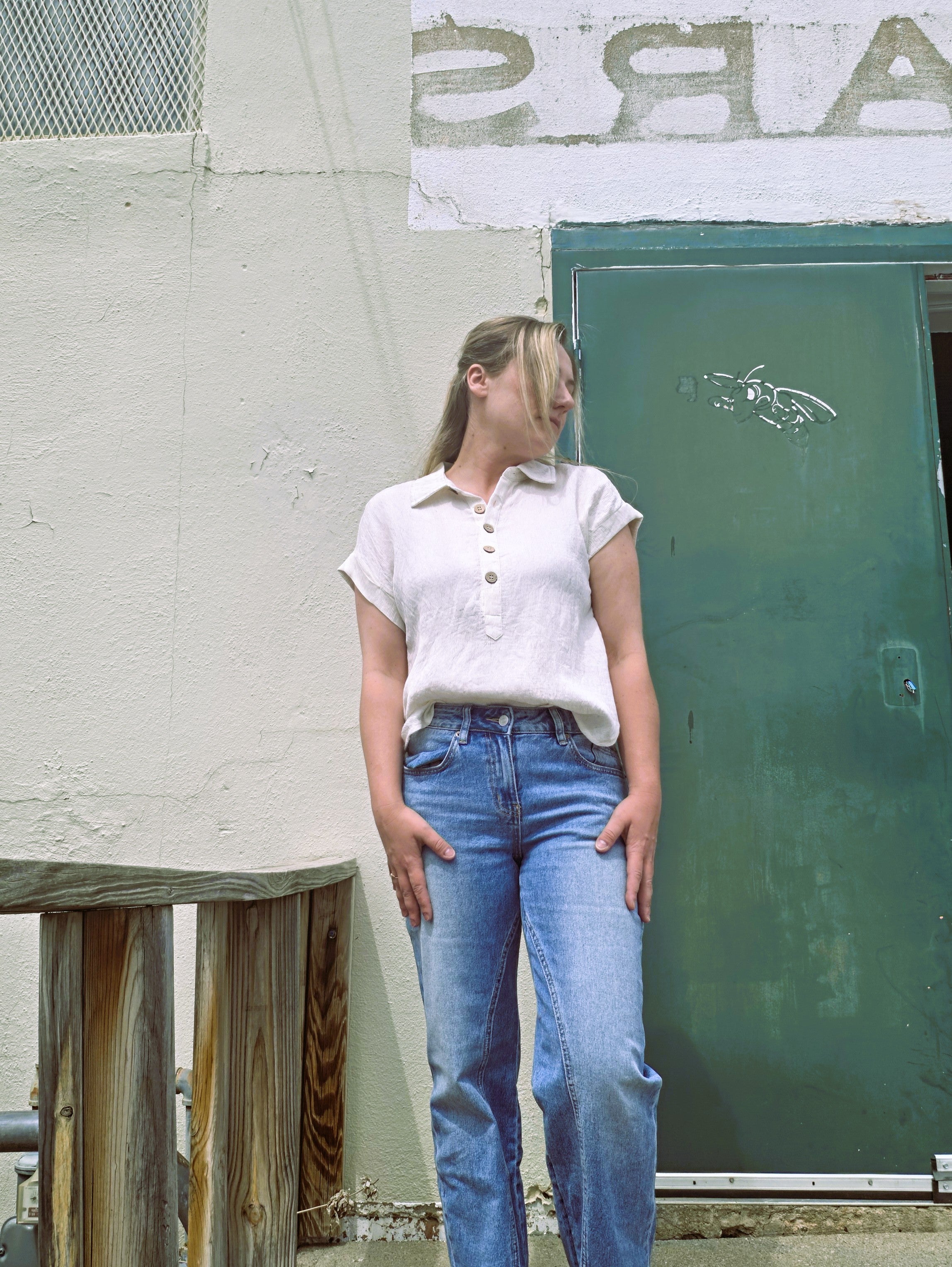Marie 1/2 Button Top