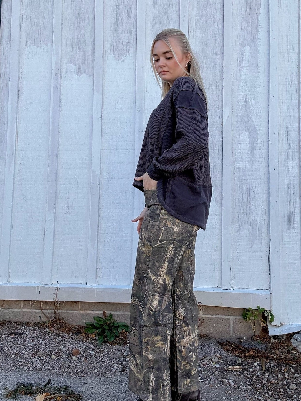 MICA HR Coffee Metal WL Jean