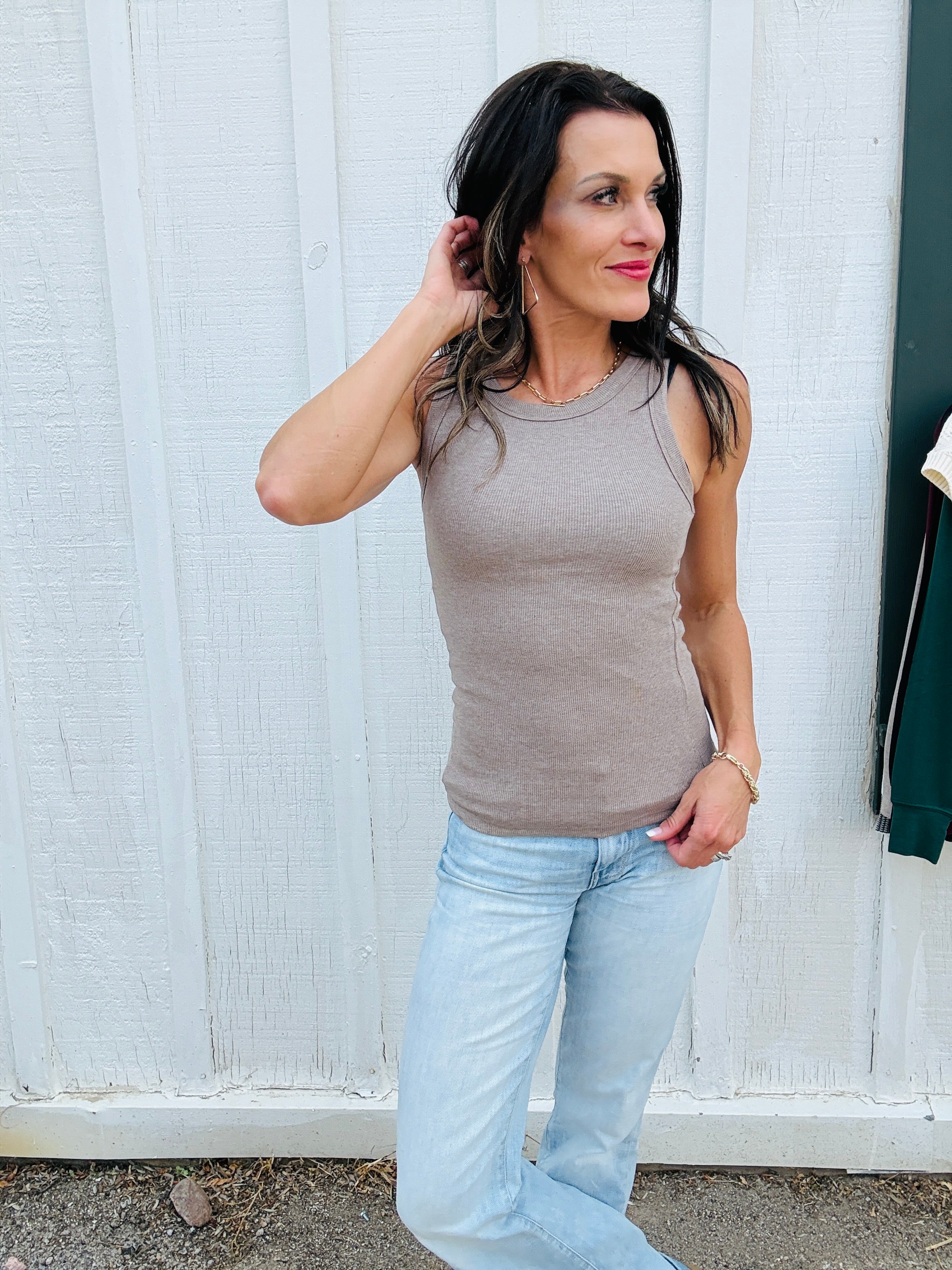 Thread & Supply Edlin Tank