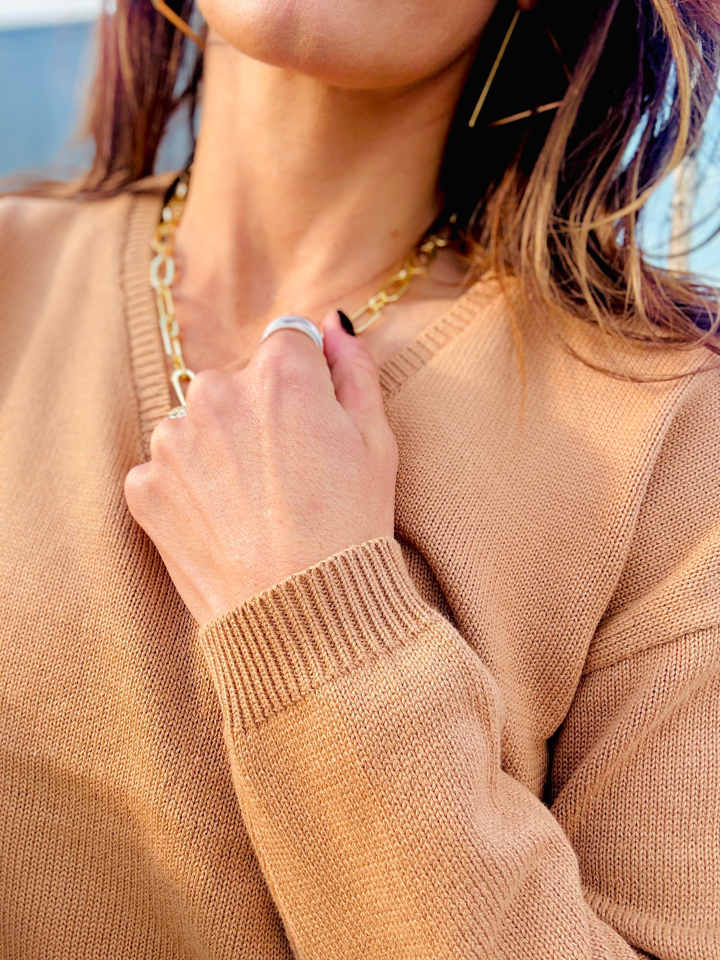 Sarah V-Neck Long Sleeve