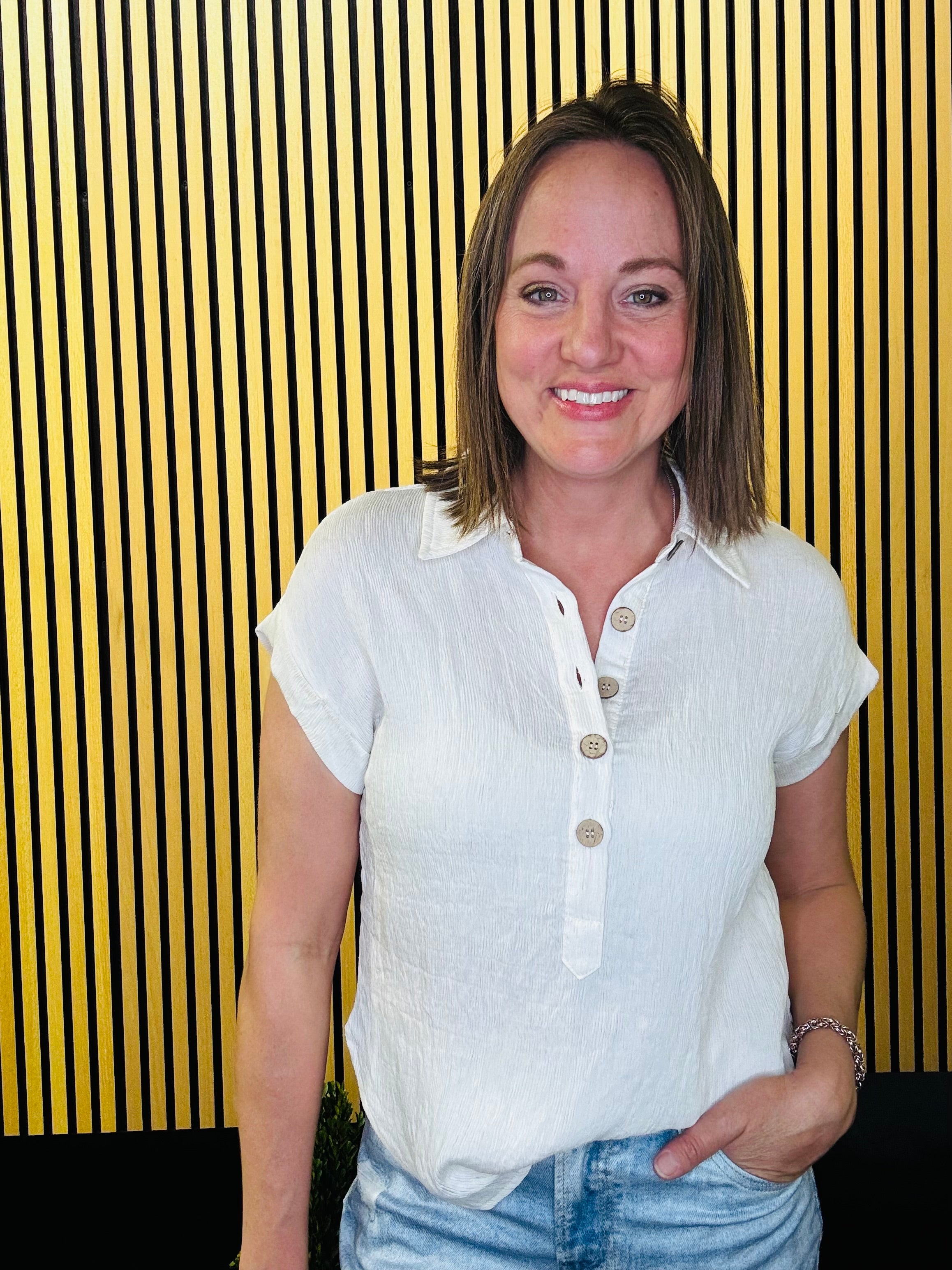 Marie 1/2 Button Top