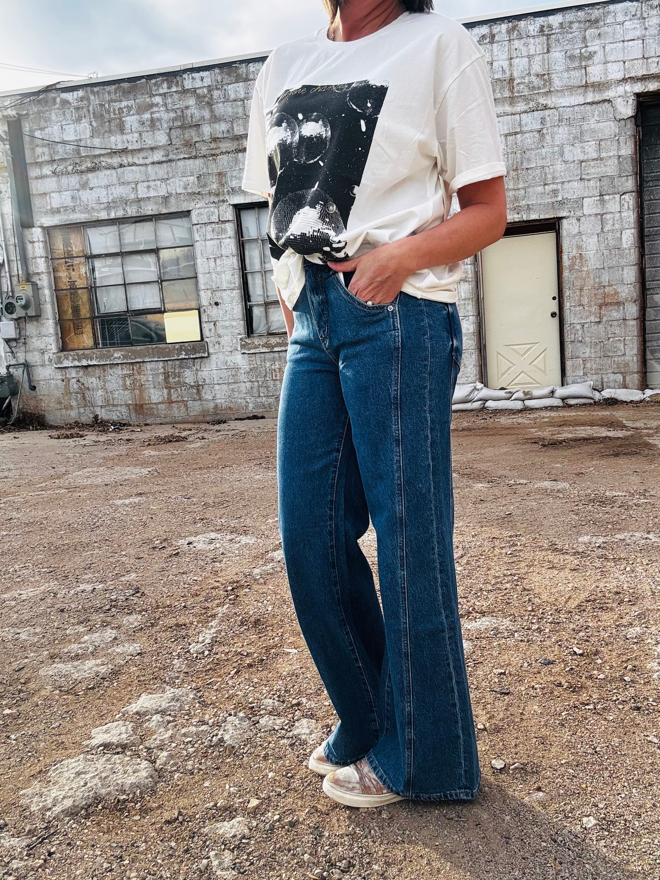 MICA HR Seamed Wide Leg