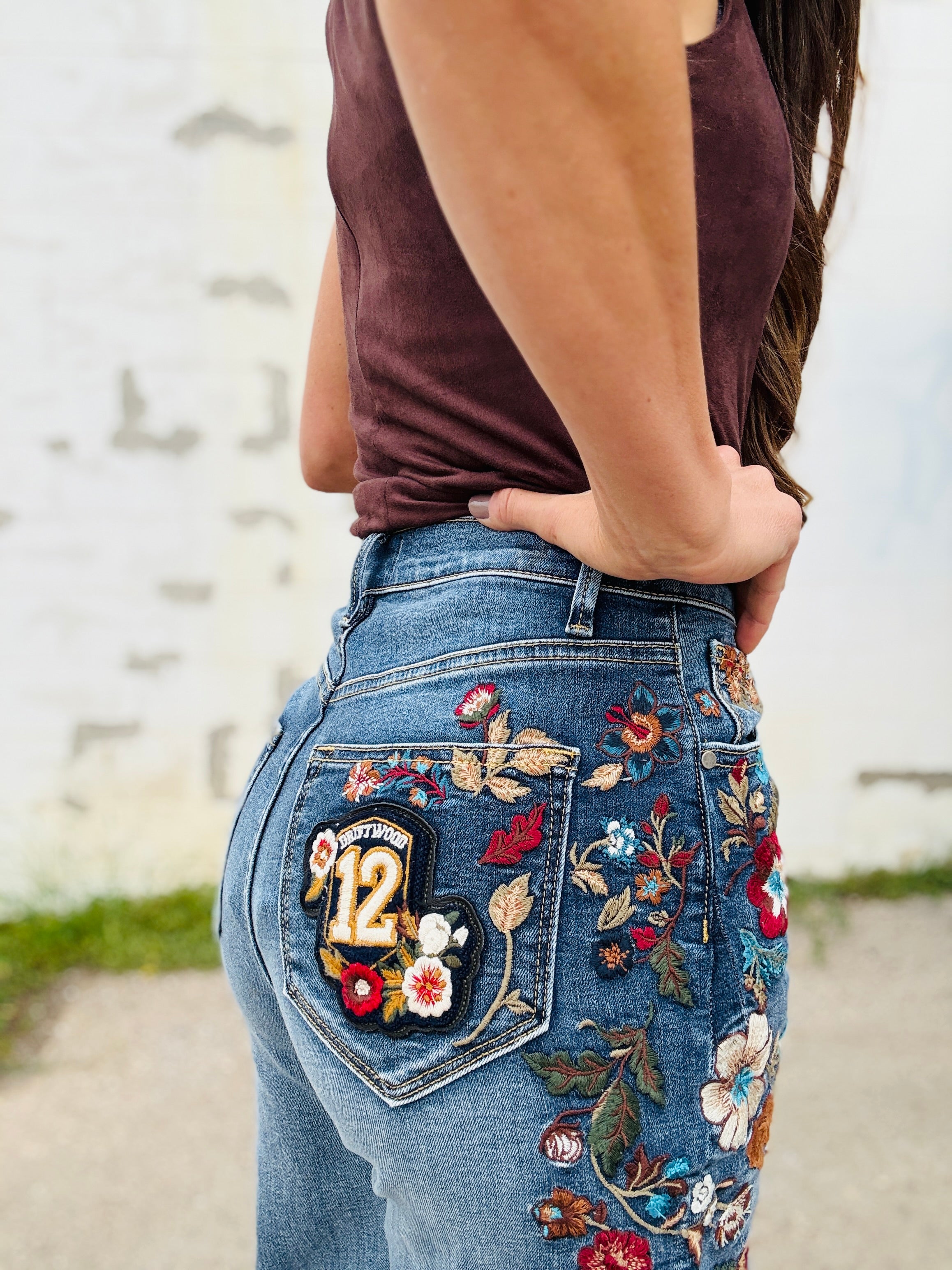 DRIFTWOOD Parker x Varsity Vines