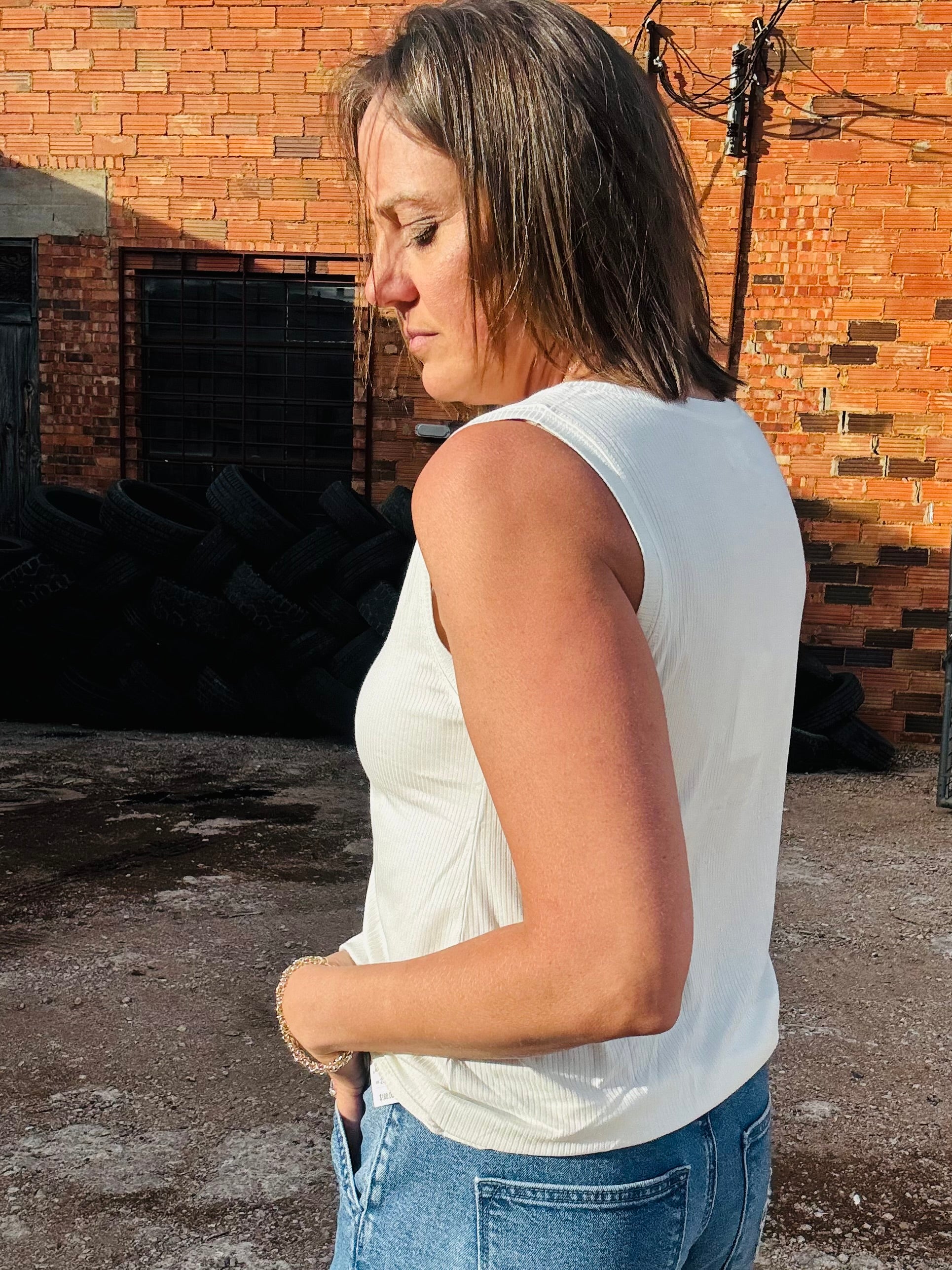 Thread & Supply Euclid Tank