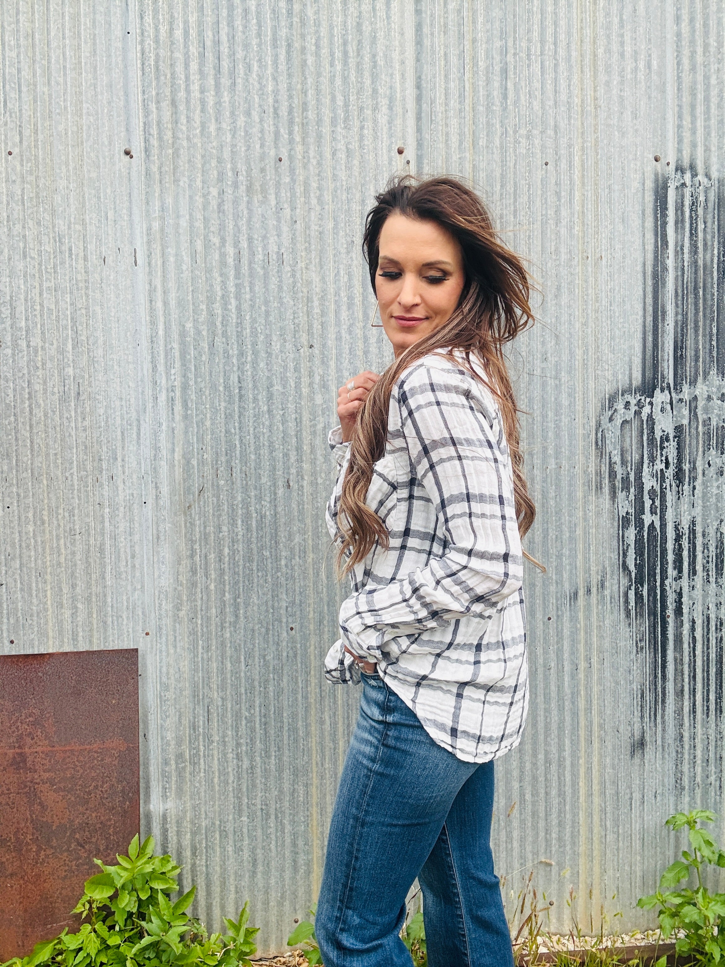 DYLAN Taylor Plaid Button-Up