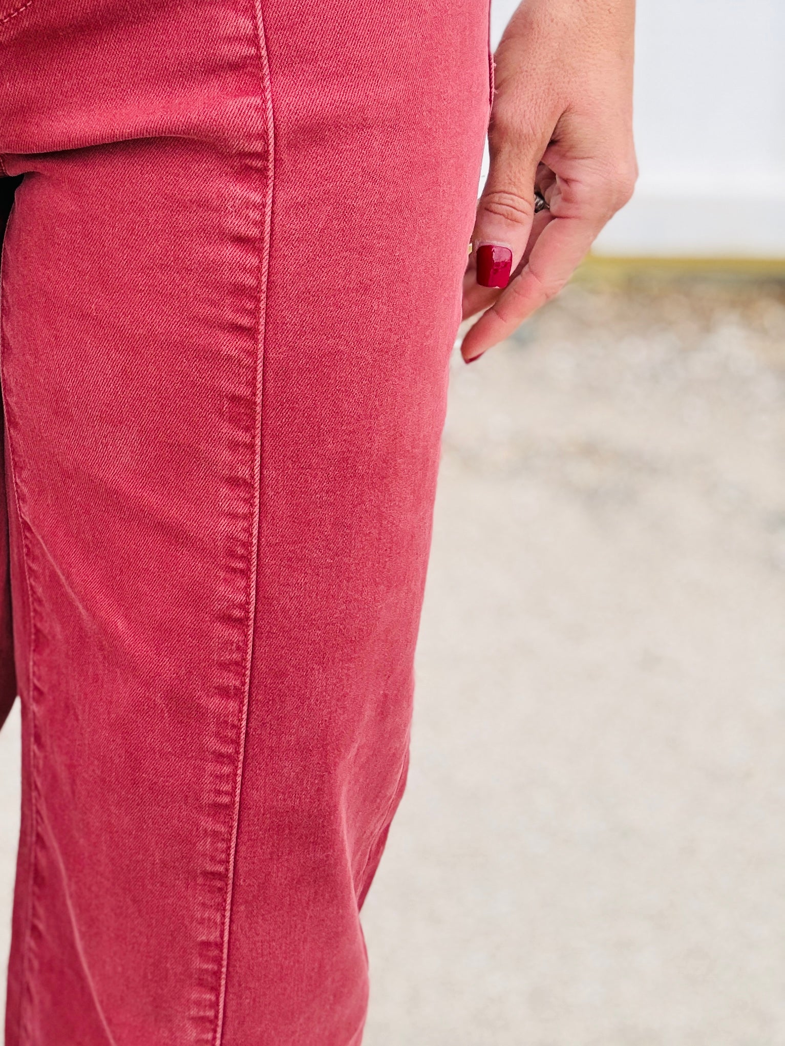 MICA HR Roux WL Crop