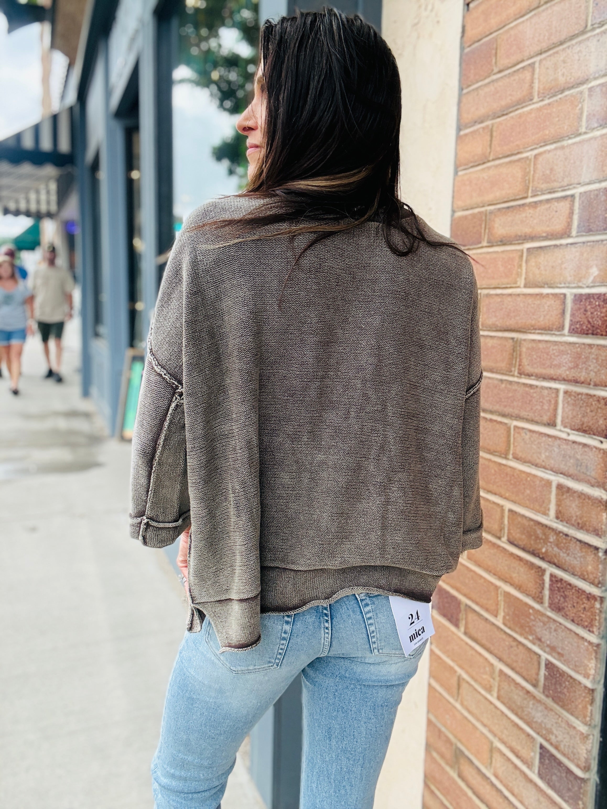 Washed Half Sleeve Sweater