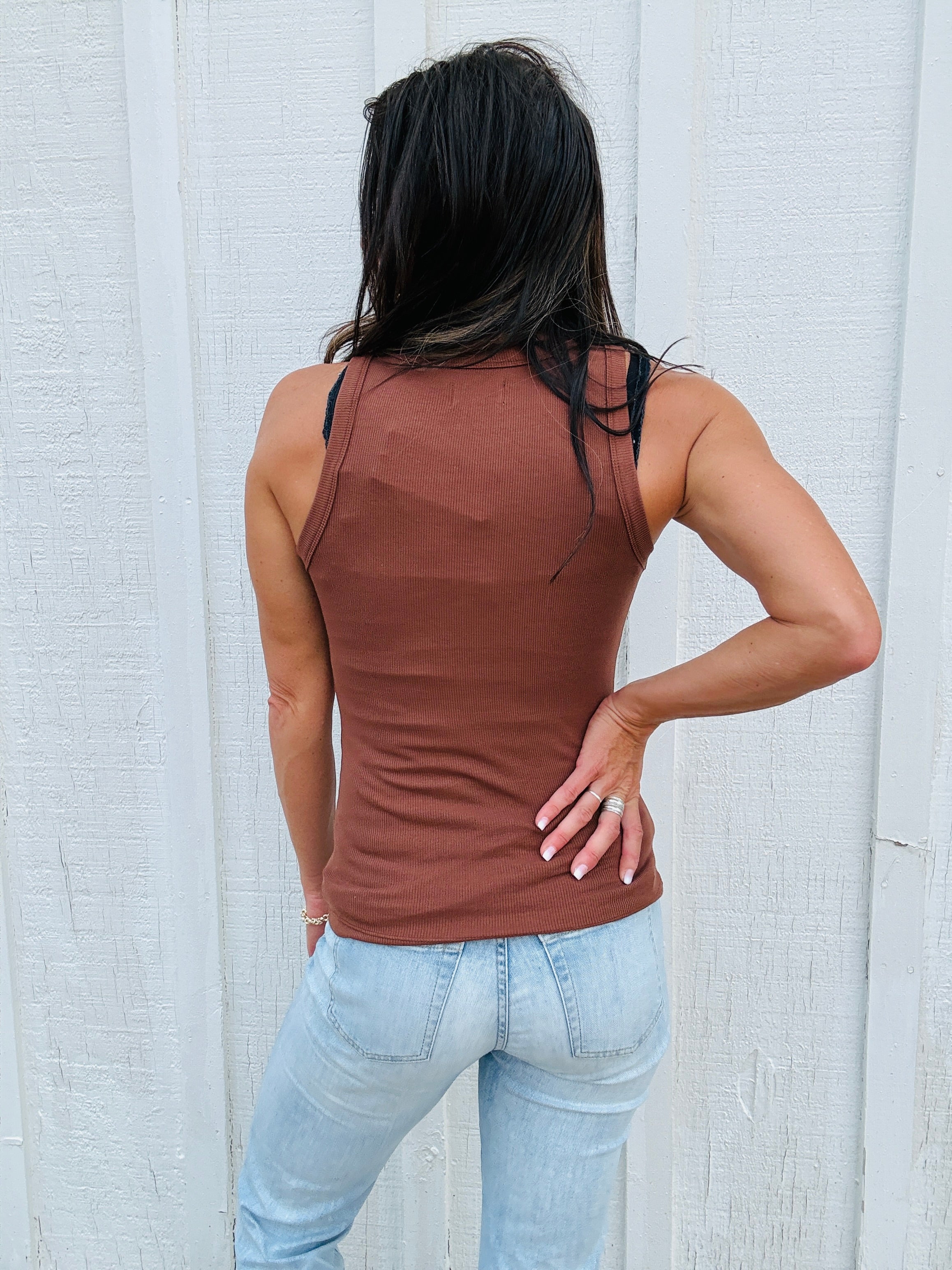 Thread & Supply Edlin Tank