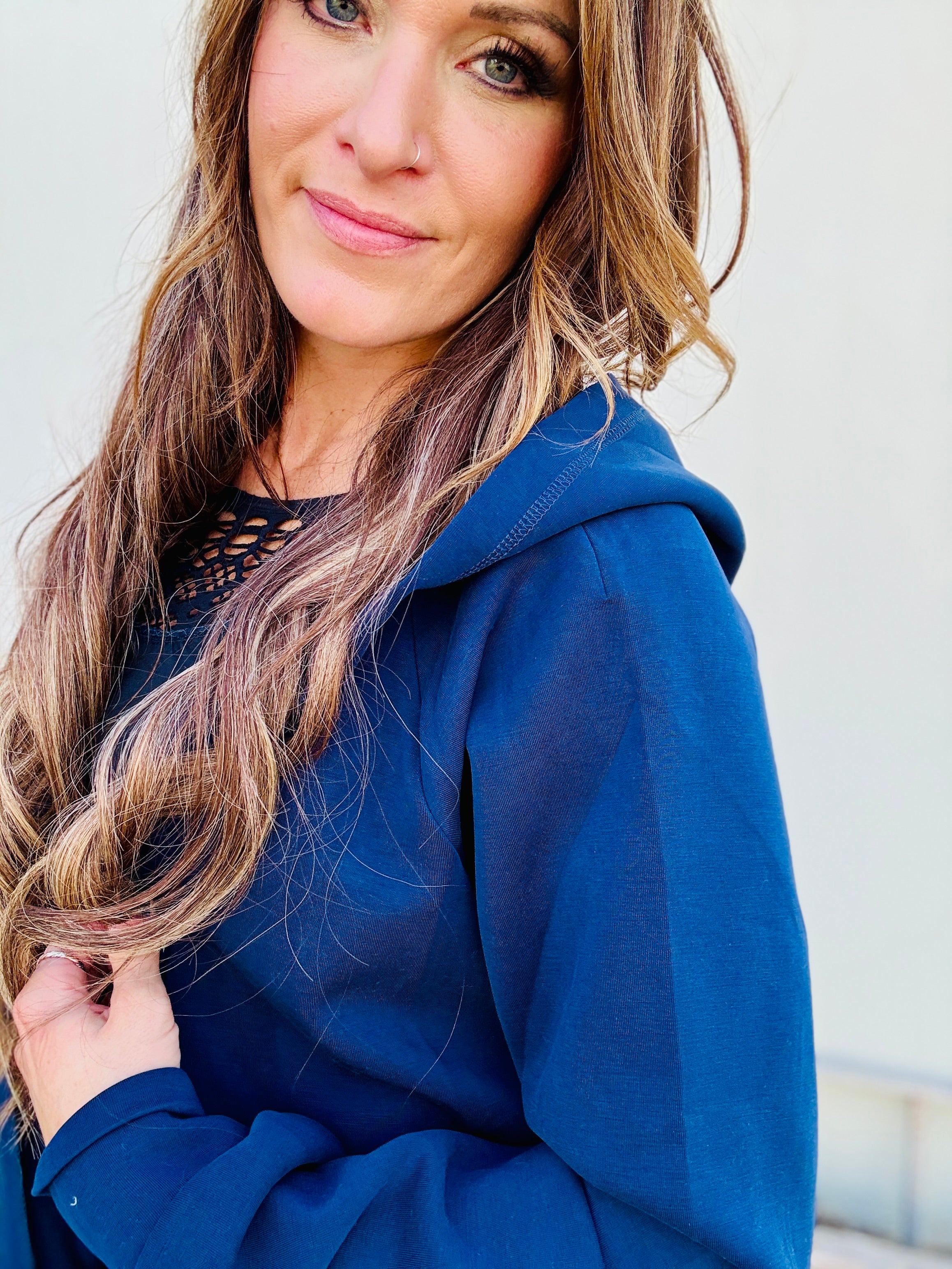 THREAD & SUPPLY Kai Zip-Up Hoodie