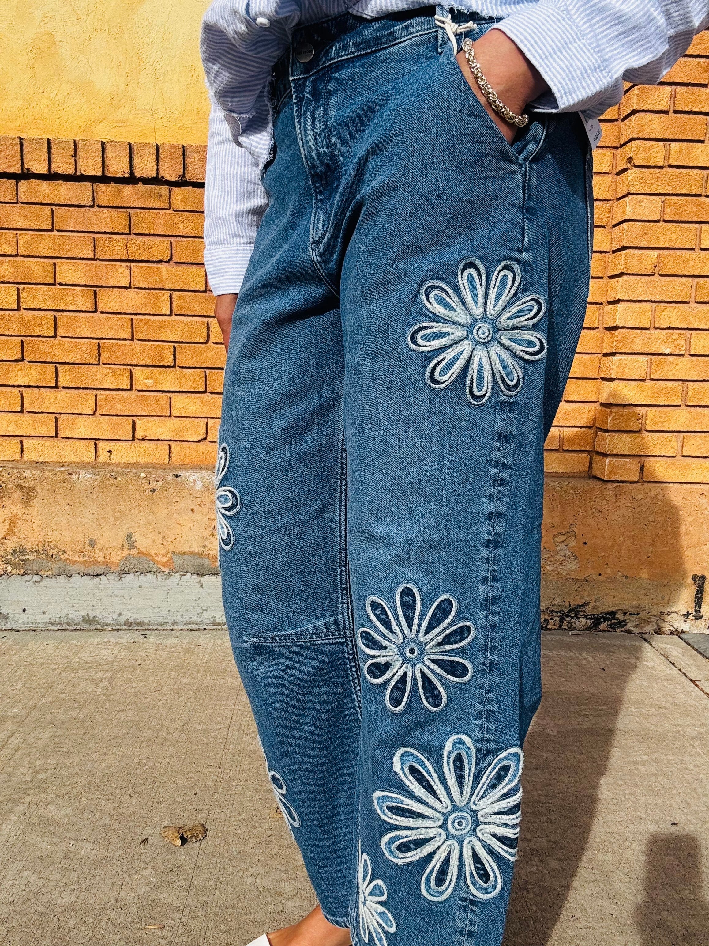 Driftwood Barbie Barrel x Daisy Patchwork