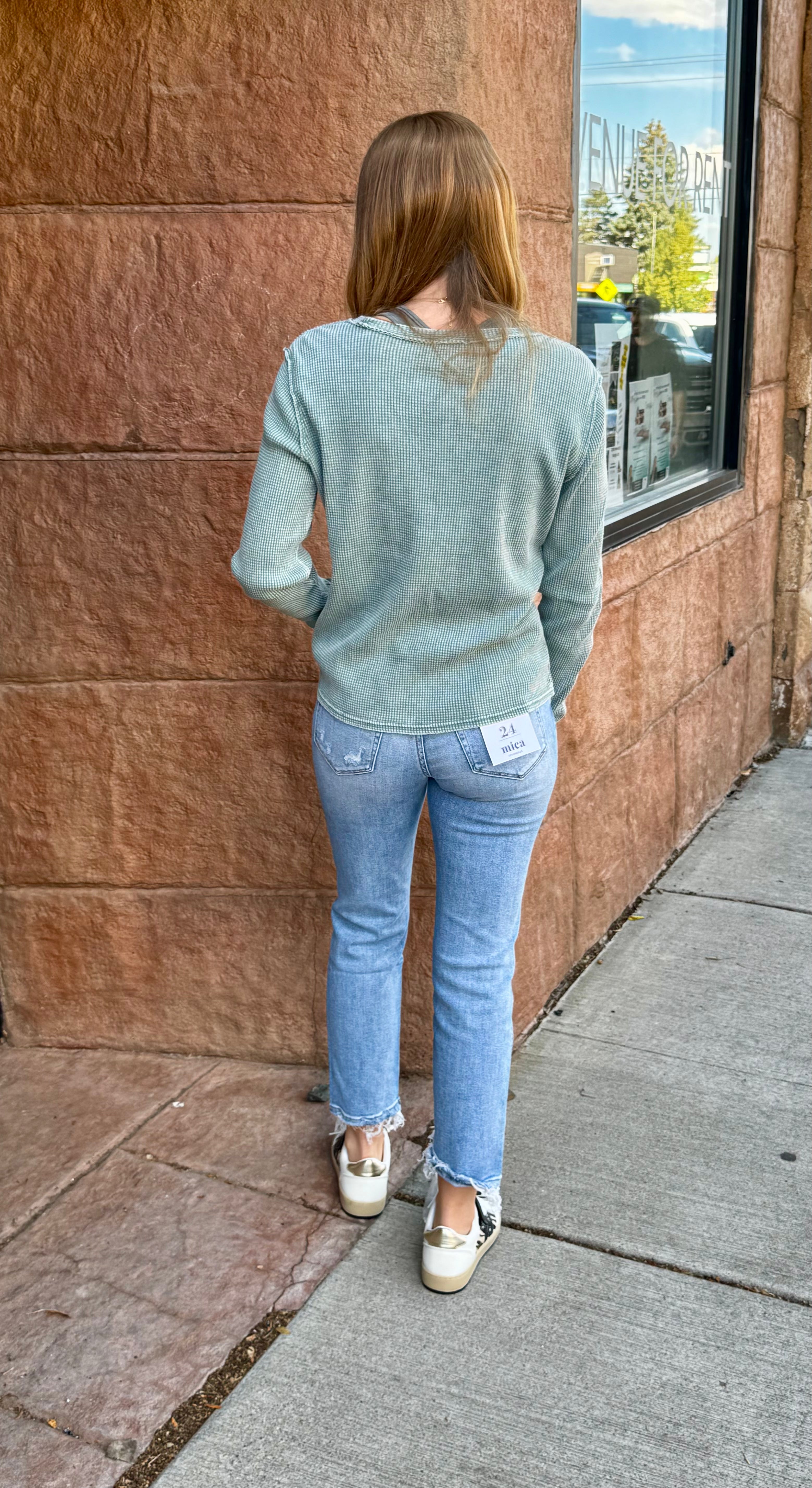 MICA HR Straight Lunaria