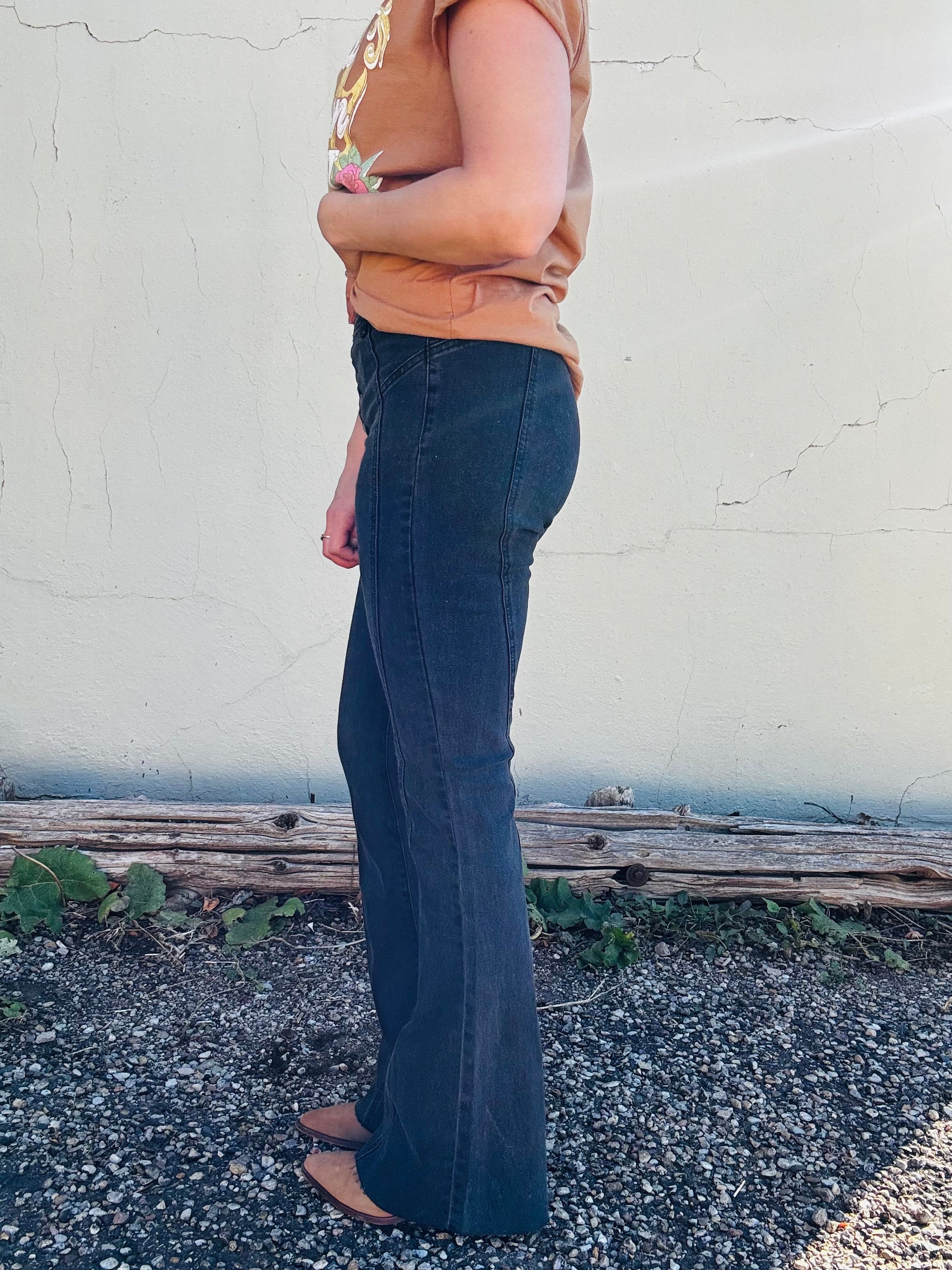 HR Flare Black Button Fly