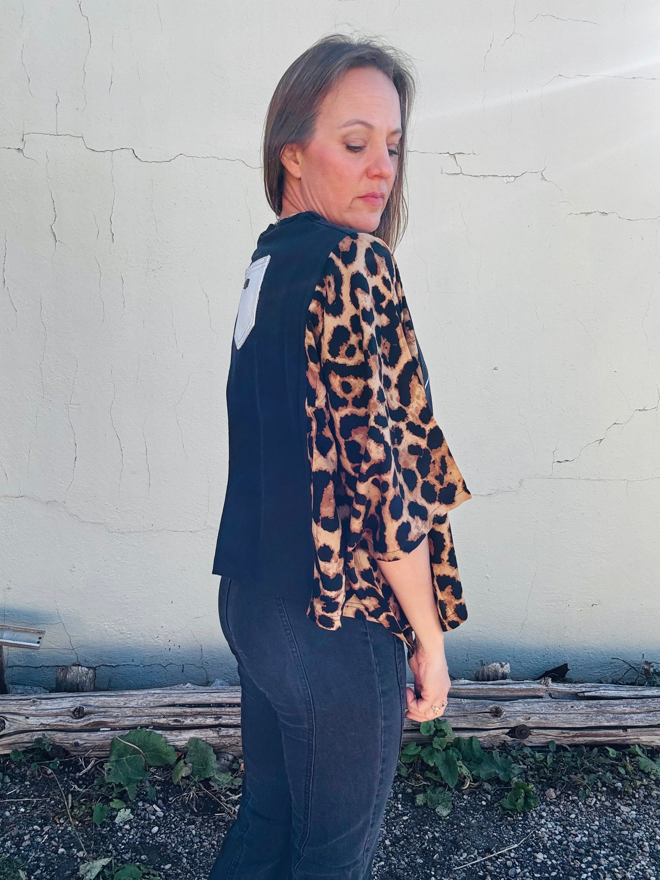 Shannon Passero Banded Pullover