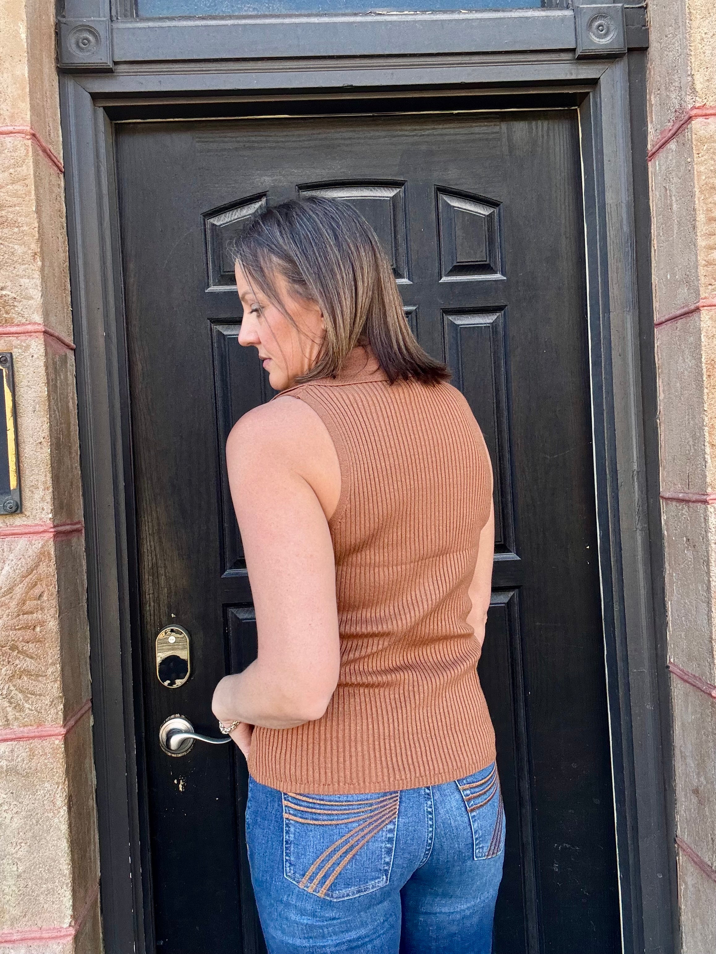 Elan Sandy Sweater Vest