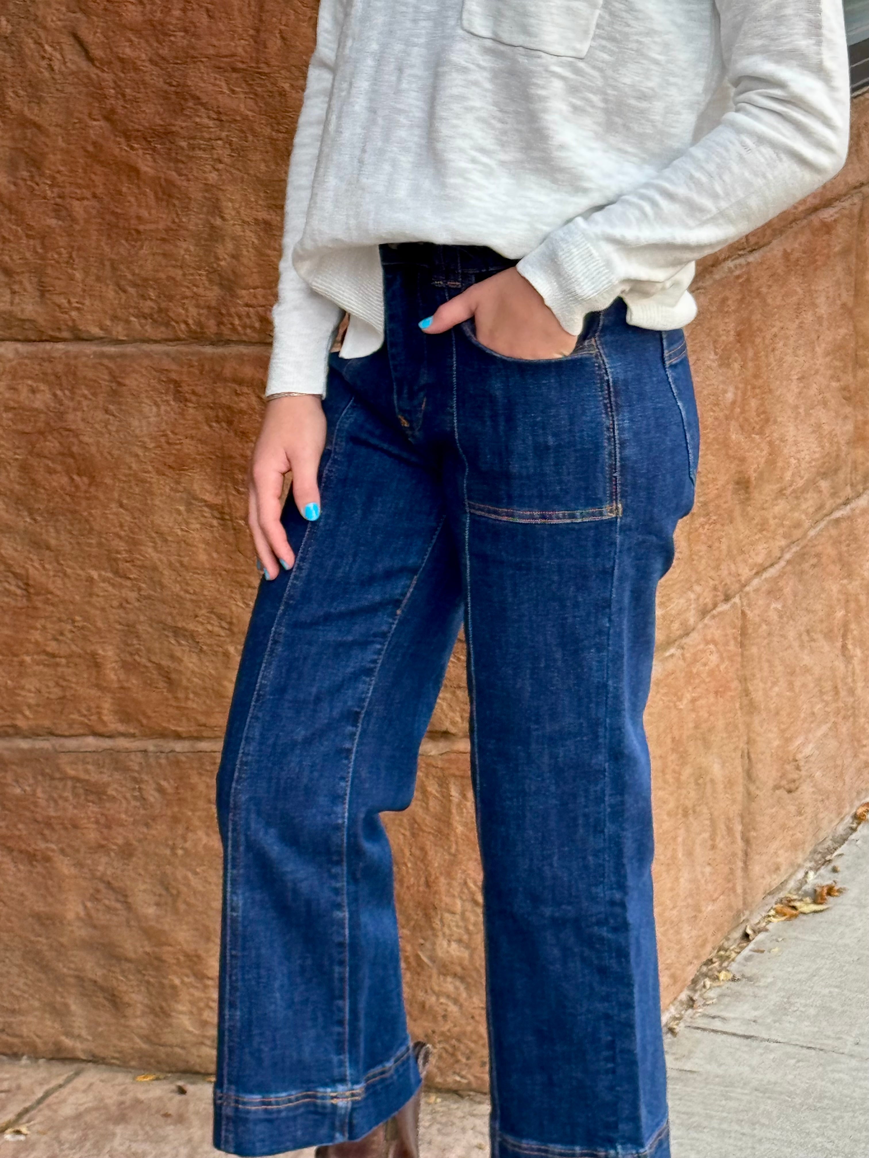 MICA SHR Wide Leg Crop