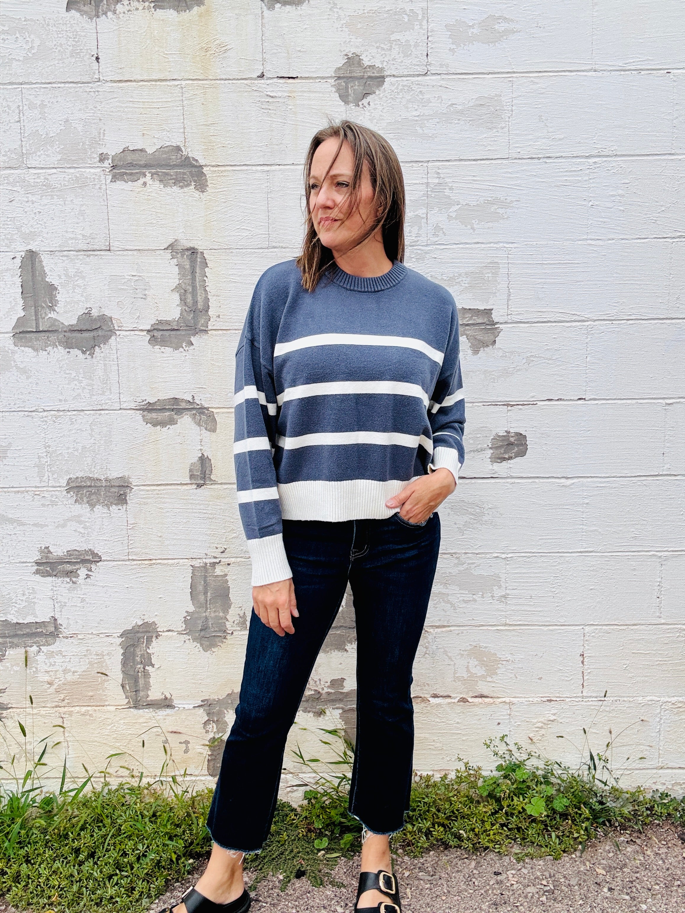 MICA MR Bootcut Cropped