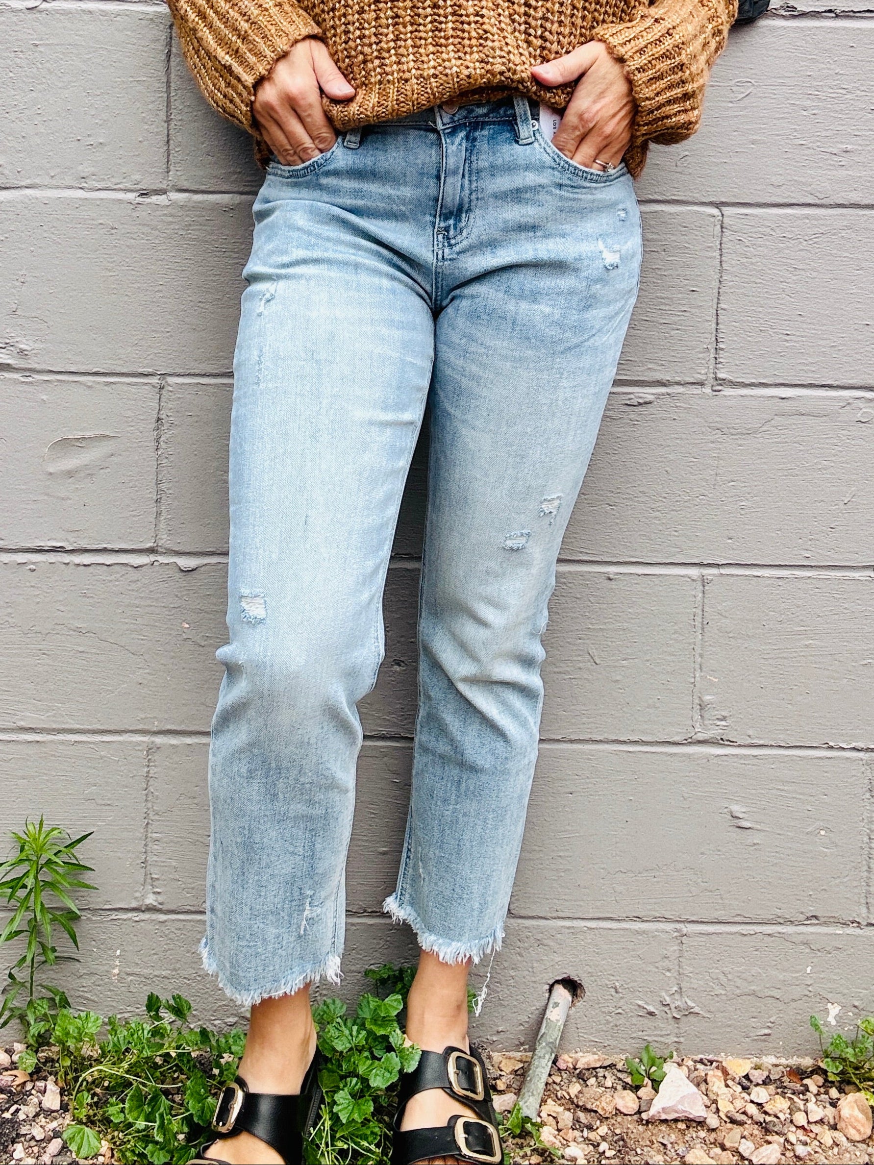 MICA MR Cigarette Crop