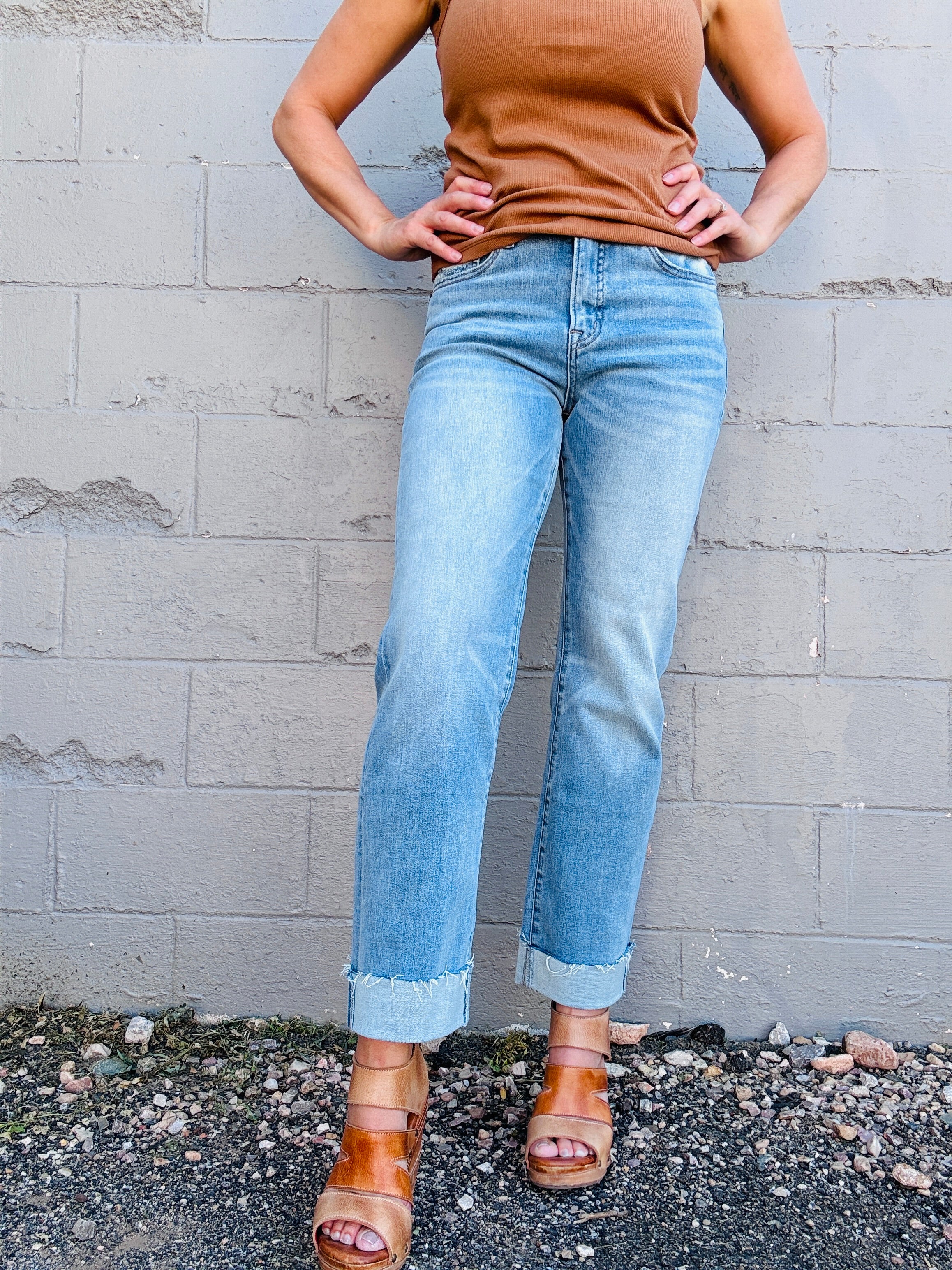 MICA HR Straight Frayed Cuff