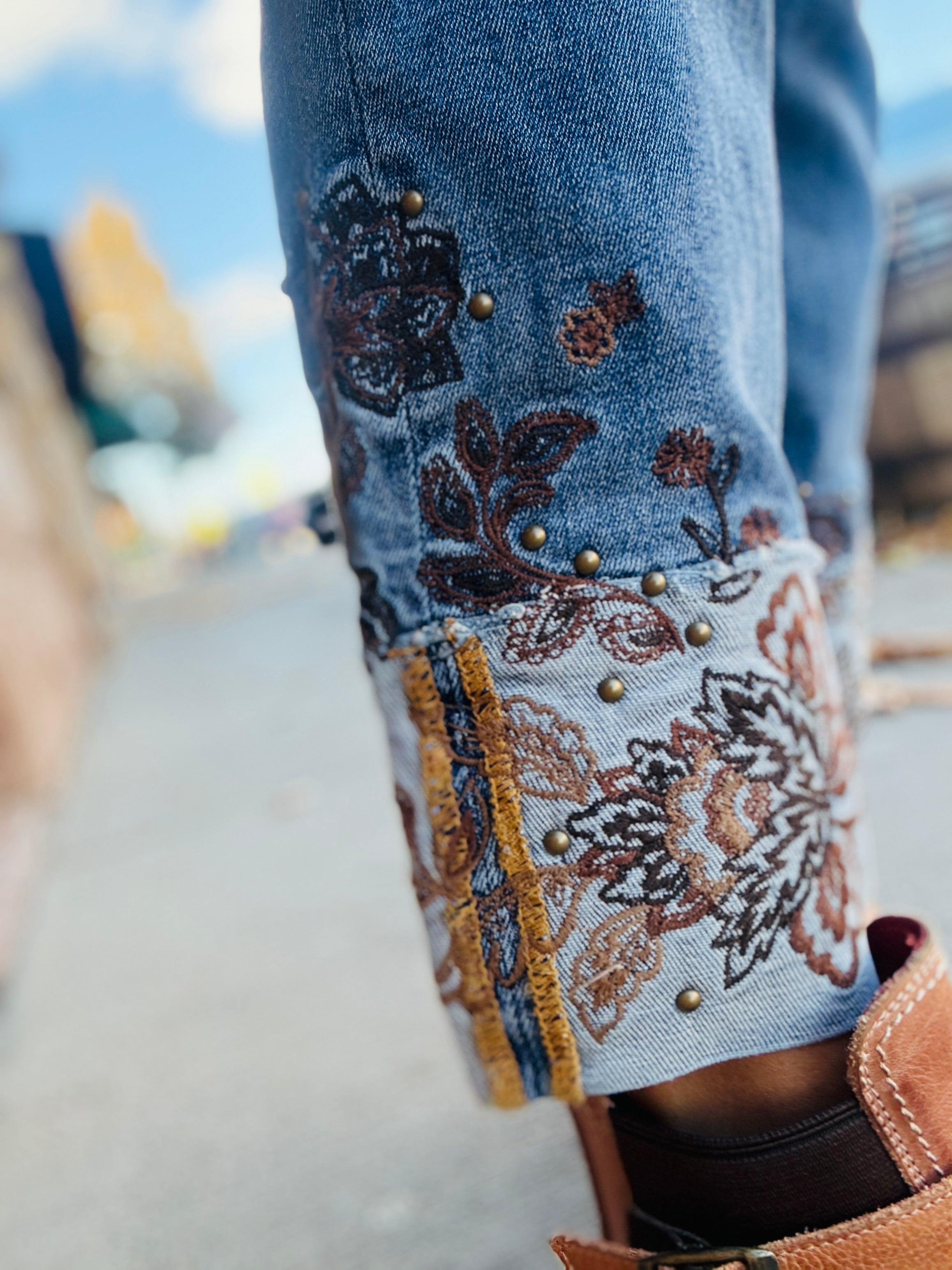 Driftwood Colette x Paisley Petal
