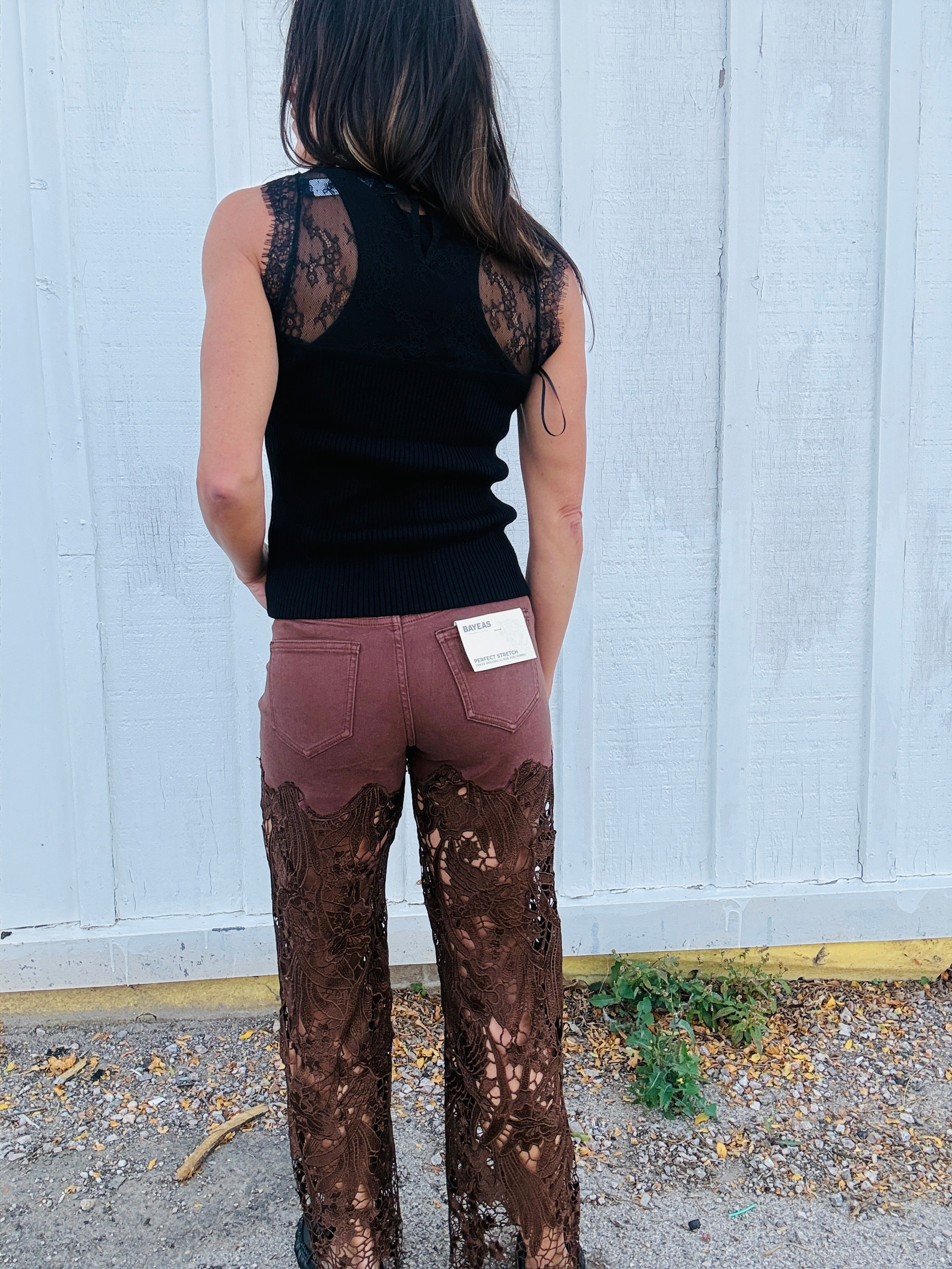 Cutout HR WL Chocolate Jeans