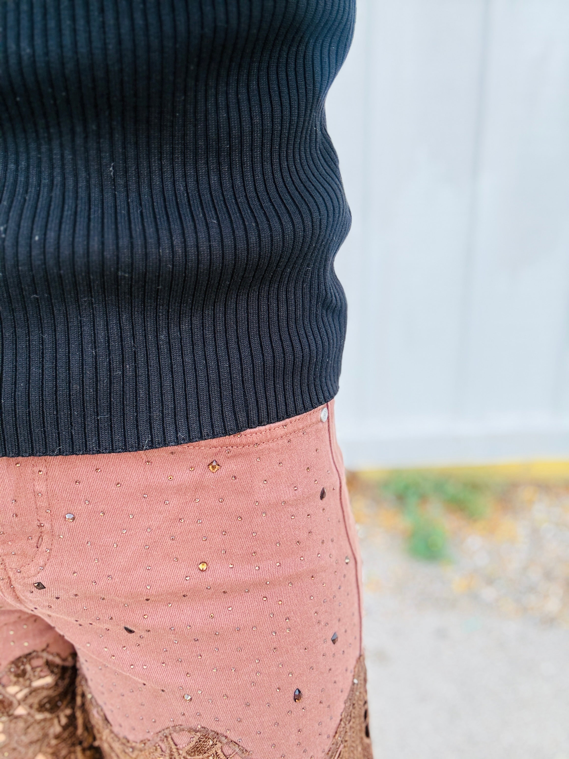 Cutout HR WL Chocolate Jeans